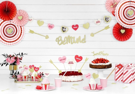 Die perfekte Deko für deinen Sweet Table zum Valentinstag