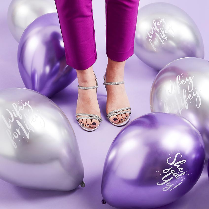"She Said Yes" - Ballons in Silber und Lavendel für JGA und Brautparty